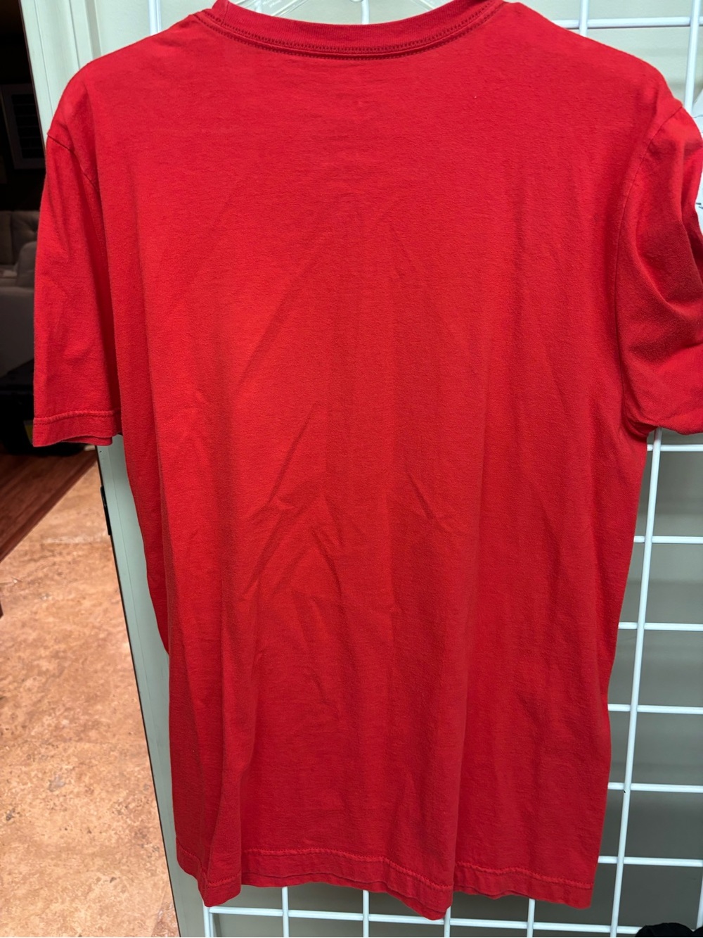 Nike Vintage Graphic T “GOOD HATES BEST” size Medium Cotton Short Sleeve Crewnec - Picture 9 of 9
